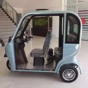 Triciclo Eléctrico 48V 800W Carrocería Cerrada Vehículo de Transporte de Pasajeros de 3 Plazas - Product Image 4