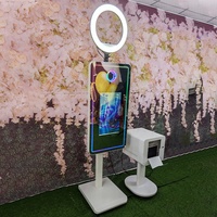 Machine Photobooth Miroir Magique 21,5 Pouces à Fort Rendement, Appareil Photo Reflex Numérique avec Cadre LED RGB pour Événements de Mariage