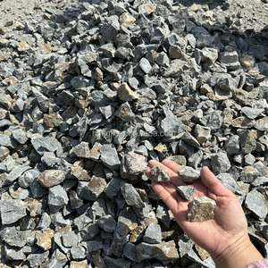 Le concasseur à mâchoires mobile PE250X400 personnalisé par le fabricant convient au concassage de pierres comme le concasseur à mâchoires diesel pour minerai et or - Product Image 5