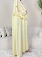 Zifeng OEM Einfarbiges Langes Maxikleid mit Offener Front und Seitenschlitz, Locker Geschnittenes Dezentes Damenkleid für Alltag und Partys