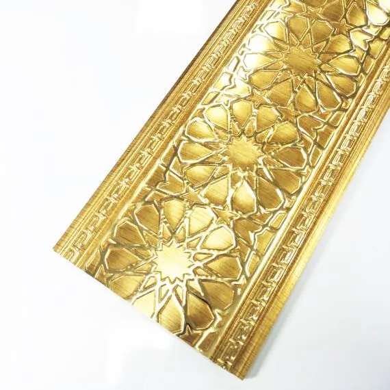 Groothandel Hot Selling Waterdichte Gouden Ps Kroonlijst Frame Moulding Ps Decoratieve Plafond Kroonlijst Voor Interieur Decoratie