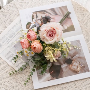 ช่อดอกกุหลาบประดิษฐ์ CallaFloral ทำจากผ้าพลาสติกถัก สำหรับตกแต่งบ้านและงานแต่งงาน รุ่น CF02054 - Product Image 3