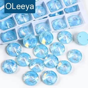 Strass en verre à coudre OLeeya Rivoli, cristaux plats brillants pour justaucorps et costumes de danse - Product Image 1