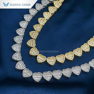 Collar de lujo Tianyu con forma de corazón, chapado en oro y con incrustaciones de circonita cúbica. Joyería exquisita y de alta gama. - Product Image 3