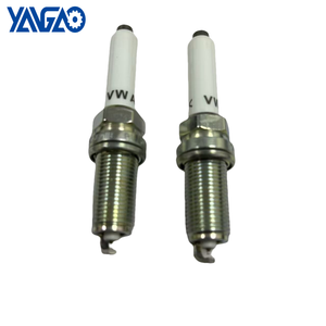 Bougie d'allumage 06K905601B pour <span class=keywords><strong>Audi</strong></span> A8 S8 A7 A6 S6 A5 S5 A4 S4 A3 S3 Q8 Q7 Q5 <span class=keywords><strong>Q3</strong></span> VW Golf Tiguan - Product Image 4