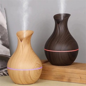 Humidificateur LED 7 couleurs en forme de vase, grain de bois, 200 ml, diffuseur d'aromathérapie d'été pour intérieur, atomiseur silencieux pour bureau - Product Image 1