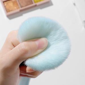 Professionnel 7 pièces bonbons maquillage <span class=keywords><strong>pinceau</strong></span> ensemble coloré poignée <span class=keywords><strong>fard</strong></span> <span class=keywords><strong>à</strong></span> paupières brosse flamme poudre brosses <span class=keywords><strong>pas</strong></span> <span class=keywords><strong>cher</strong></span> Logo personnalisé outils cosmétiques - Product Image 6