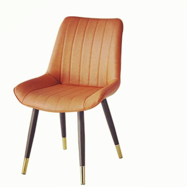 เก้าอี้หุ้มหนังเทียมสีส้ม