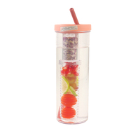 En gros logo personnalisé en plastique jus bouteille d'eau infuseur de fruits avec paille