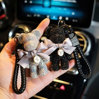 Llavero de lujo con oso de cristal, llaveros de moda con animales para mujer, colgante para bolso, llaveros de coche con diamantes de imitación, regalo para pareja