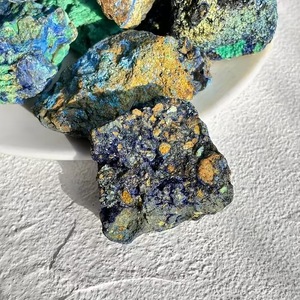 Vente en gros de pierres brutes de cristal naturel pour la guérison, spécimens minéraux de cristal d'azurite bleue et de malachite pour collection - Product Image 2