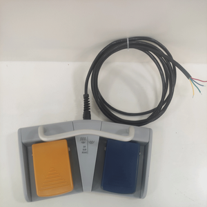 Interruptor de pie que se puede usar en la fabricación, bisturí láser, ultrasonido B, máquina de rayos X, mesa médica, equipo dental - Product Image 2