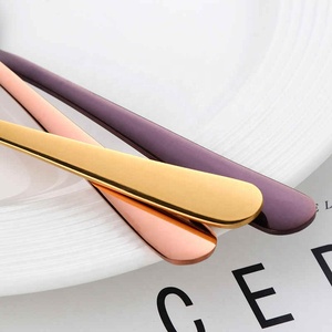 <span class=keywords><strong>8</strong></span> màu muỗng cà phê mini <span class=keywords><strong>8</strong></span> cái Rose Gold Plated Tea Spoon thiết lập dao kéo thép không gỉ gương muỗng canh Bộ đồ ăn cho bữa tiệc trà - Product Image 2