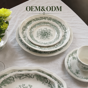 Service de table en céramique bleu et <span class=keywords><strong>blanc</strong></span> de luxe, style vintage français, motif floral sur <span class=keywords><strong>fond</strong></span> <span class=keywords><strong>blanc</strong></span>, assiettes, bols, tasses, soucoupes en porcelaine - Product Image 3