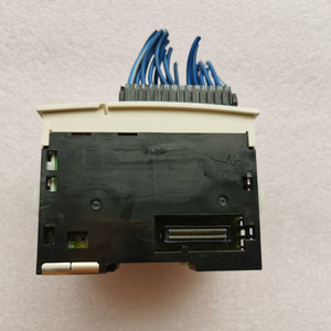 Controlador de Movimiento TJ1-MC04 Usado en Buen Estado TJ1-MC04 TJ1-MC04 Controlador de Movimiento Usado en Buen Estado TJ1-MC04 - Product Image 5