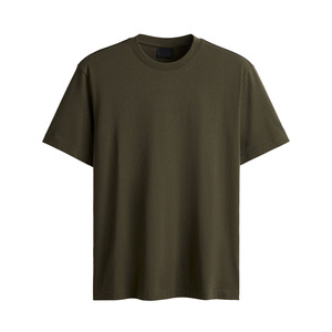 Camiseta Minimalista de Algodón Negro Sólido para Hombre con Costuras Laterales Sin Costuras, Dobladillo Limpio y Diseño de Lujo Discreto - Product Image 1
