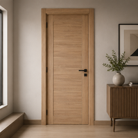 Porte intérieure à panneaux, avec panneau central à jointures horizontales, aménagement soigné, fabrication de qualité, résistante à l'humidité, entretien facile pour la pièce