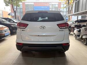 Auto Usata Hyundai Ix25 <span class=keywords><strong>1</strong></span>.6GLS 2017 con Trasmissione Semi-Automatica Intelligente, SUV Economico e Conveniente con Guida a Sinistra - Product Image 4