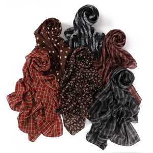 Écharpe longue en <span class=keywords><strong>mousseline</strong></span> à imprimé à carreaux et pois pour <span class=keywords><strong>femme</strong></span>, douce, respirante, multicolore, polyvalente, élégante, châle hijab - Product Image 5