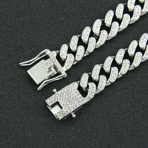 Hot Selling Hiphop Personalized Innovative Design Heart Shaped Chain Necklace Trendy Cool Unisex's Necklaces Wholesale Jewelry - Product Image 6