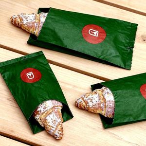 ถุงกระดาษคราฟท์กันน้ำ กันไขมัน แบบก้นแบน สำหรับบรรจุภัณฑ์อาหารเบอร์เกอร์ เฟรนช์ฟรายส์ อาหารจานด่วน โดนัท แบบกำหนดเองสำหรับ OEM - Product Image 5