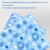 Tapis rafraîchissant pour animaux de compagnie, résistant aux morsures, rempli d'eau, avec motif flocon de neige pour chiens et chats - Utilisation estivale, luxe moderne, lavable