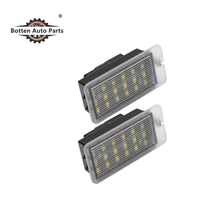 Vinstar Nouvelle Lampe LED de Compartiment de Coffre/Boîte à Gants en Promotion 2012-<span class=keywords><strong>2020</strong></span> pour Sandero II & <span class=keywords><strong>Logan</strong></span> II - Product Image 2