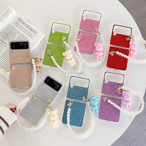 Chaîne en cuir de luxe sangle femmes paillettes sangle <span class=keywords><strong>collier</strong></span> couverture arrière coque de <span class=keywords><strong>téléphone</strong></span> pour <span class=keywords><strong>Samsung</strong></span> Z Flip 4 filles couverture de <span class=keywords><strong>téléphone</strong></span> - Product Image 1