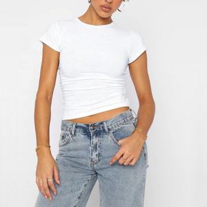 T-shirts blancs de luxe en coton, style Y2K basique, pour femmes, vente en gros, fabrication sur mesure, incluant t-shirts courts et baby tees - Product Image 4