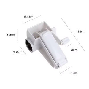 Râpe manuelle en plastique pour fromage, légumes et noix, avec poignée, outil de cuisine - Product Image 3