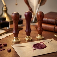 Tête de sceau de cire imprimée de haute qualité, kit de sceaux de cire personnalisés avec formes et motifs variés