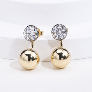 ต่างหูเพชรทรงกลมทองคำขาว 18K รุ่น MSE-958 จาก Messi Jewelry สำหรับผู้หญิง - Product Image 1