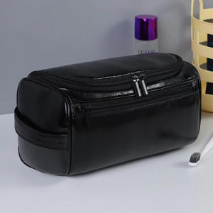 Bolsa de cosméticos de PU impermeable al por mayor de fábrica, bolsas de almacenamiento de cosméticos portátiles de gran capacidad, bolsa de viaje de maquillaje para exteriores para mujer - Product Image 2