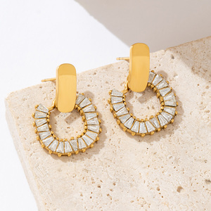 Pendientes de Moda DANSHU Antialérgicos, Circulares, Huecos, Colgantes, Chapados en Oro de 18K, con Circonita Cúbica - Product Image 1
