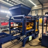 Machine de fabrication automatique de blocs de ciment QT4-15B avec système hydraulique
