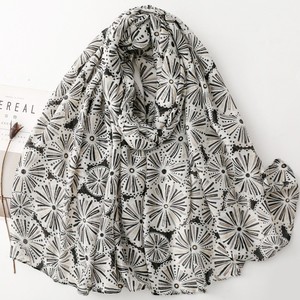 Wholesale Summer 2026 New Polyester Long <b>Scarf</b> Hot <b>Gold</b> Bamboo Leaf Floral Pattern Warm Shawl Hijabs for Muslim Women Outdoor - Product Image 3