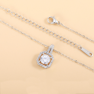 Collares de Cadenas Finas, Collar Cuadrado de Cobre con Colgante de Circonitas, Joyería Resistente al Deslustre e Impermeable, Últimos Collares Grandes para Mujer - Product Image 4