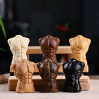 Figurine de Homme Musclé en Bois Massif Sculptée à la Main, Art Populaire, Matériau Naturel, Décoration de Bureau Autoportante, Ornement de Maison, Cadeau de Collection