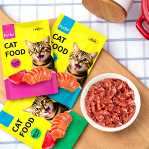 FurZo - Alimento Húmedo Orgánico para Gatos, Alto en Proteínas, Sin Granos, con Salsa Adulterada, Empaque Fresco y Snacks Nutritivos para Mascotas - Product Image 1
