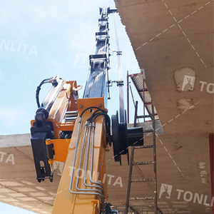 Grúa Tonlita con Certificación CE, EPA y EURO 5, de 1.2, 1.5, 2, 3, 4, 5, 8, 10, 12, 14 y 16 Toneladas, Grúa Araña Telescópica sobre Orugas con Control Remoto Hidráulico - Product Image 5