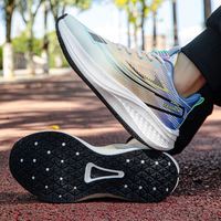 Nouvelles chaussures de course pour hommes de haute qualité, légères, antidérapantes, amortissantes, respirantes et confortables, vendues directement par l'usine