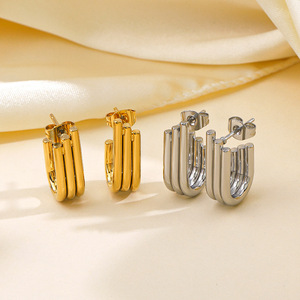 <span class=keywords><strong>Pendientes</strong></span> minimalistas de <span class=keywords><strong>triple</strong></span> <span class=keywords><strong>aro</strong></span> de acero inoxidable, <span class=keywords><strong>pendientes</strong></span> de tuerca en forma de U chapados en <span class=keywords><strong>oro</strong></span> de 18K, regalo de joyería para mujer - Product Image 1
