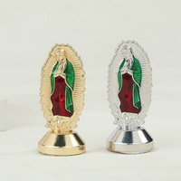 Miniature de Notre-Dame de Guadalupe, figurine décorative pour voiture ou bureau, souvenir religieux catholique pour baptême