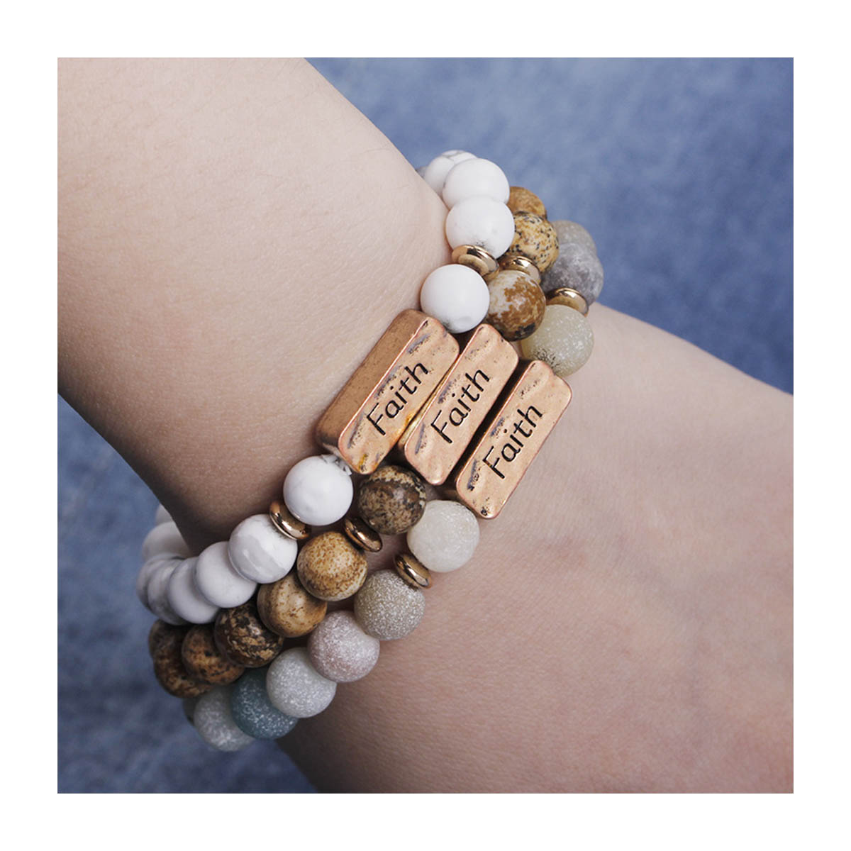 Family Word Bracelet Blue Stone Shimmer Beaded Stretchy Jewelry Gift For Siblings Family Member