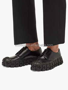 Nuevos Zapatos Oxford de Cuero con Tachuelas Metálicas Exageradas, Derby Negros Unisex para Mujer, Zapatos Derby con Tachuelas Gruesas Plateados para Hombre, Zapatos de Vestir - Product Image 5