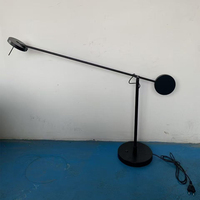 Elegante Lámpara de Mesa de Diseño, Lámpara de Mesa LED Negra para Hotel, Dormitorio, Mesita de Noche, Moderna y Lujosa