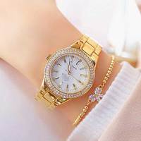 Nouveau Coffret Montre Femme Entièrement Sertie de Diamants, Ensemble Bijoux de Main Ajustable Tendance avec Perles