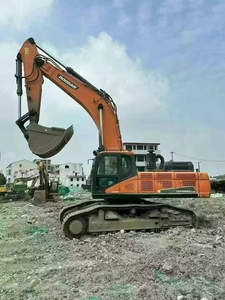 รถขุดล้อยางมือสองจากเกาหลี รุ่น DX520LC DOOSAN DX300LC ขนาด 3 เมตร ระบบไฮดรอลิก รถขุดขนาดใหญ่ สภาพดี ขาย - Product Image 2