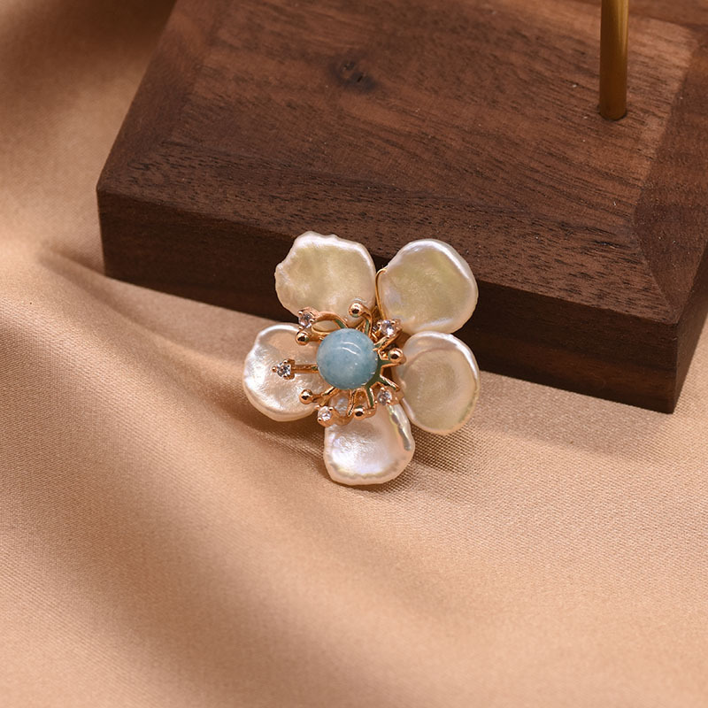 GO0332C-10 Broche fleur bleue