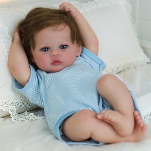 Bambola Reborn Realistica con Squisita Pittura 3D Fatta a Mano, Effetto Pelle Reale, Adorabile Bambola Simulazione Neonato per Bambine - Product Image 4